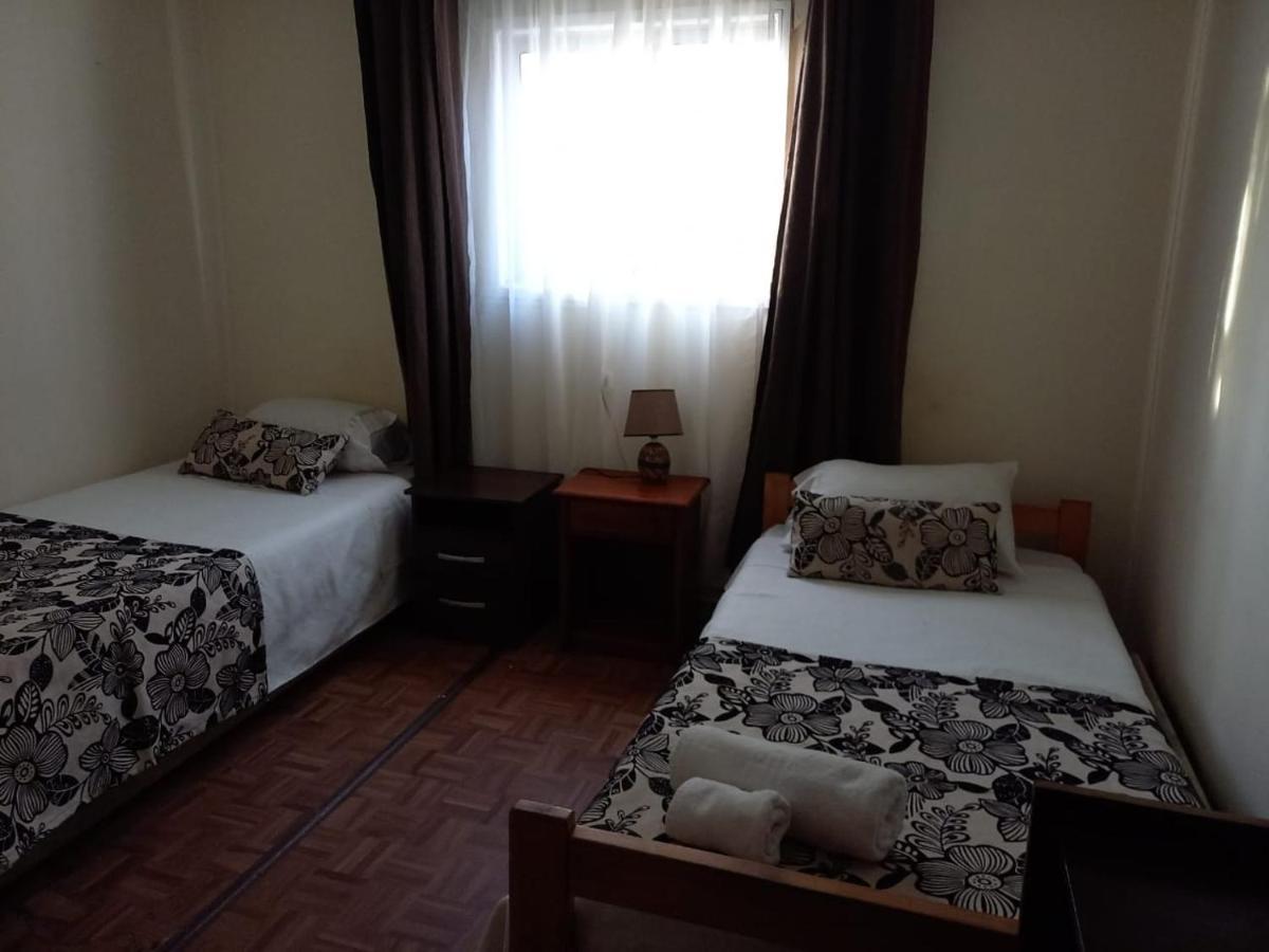 Hostal Hellen Пуерто Наталес Екстериор снимка