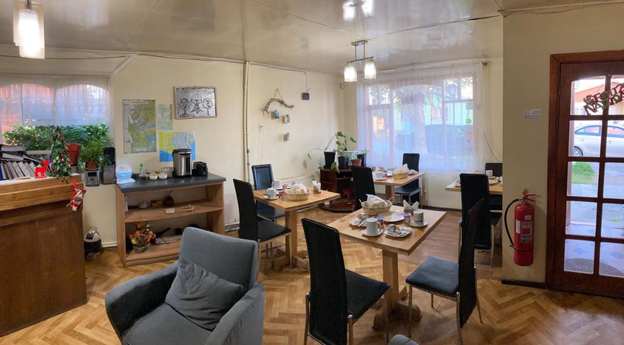 Hostal Hellen Пуерто Наталес Екстериор снимка